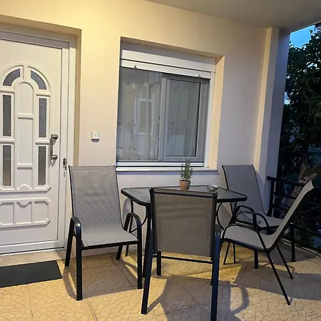 Apartment διαμέρισμα νέα φώκαια 100m από θάλασσα