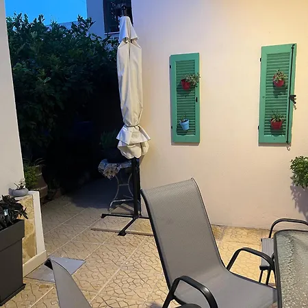公寓 διαμέρισμα νέα φώκαια 100m από θάλασσα *